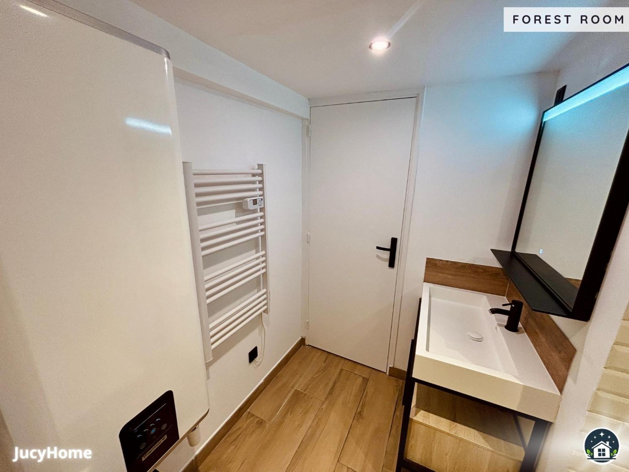 Forest วาลองเซียนส์ ภายนอก รูปภาพ